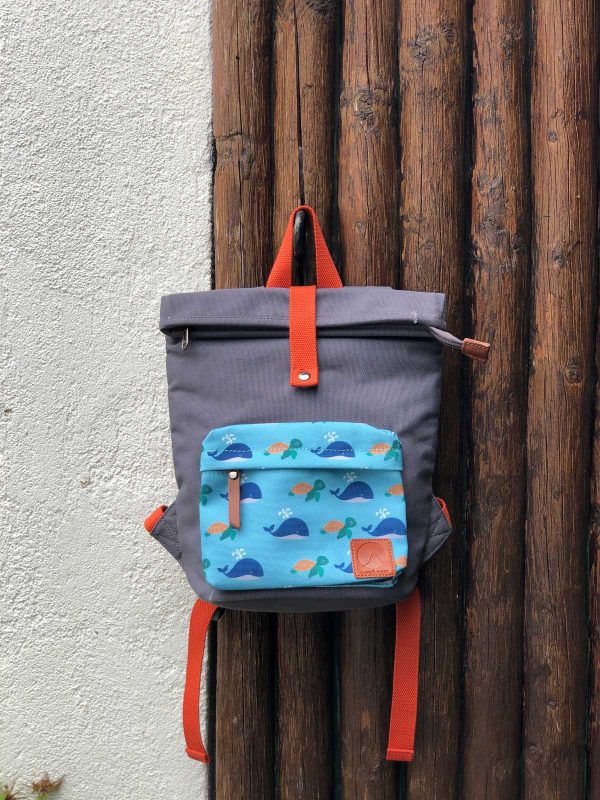 We're bringing happy bags! Spacious, colorful backpacks - berg & maan